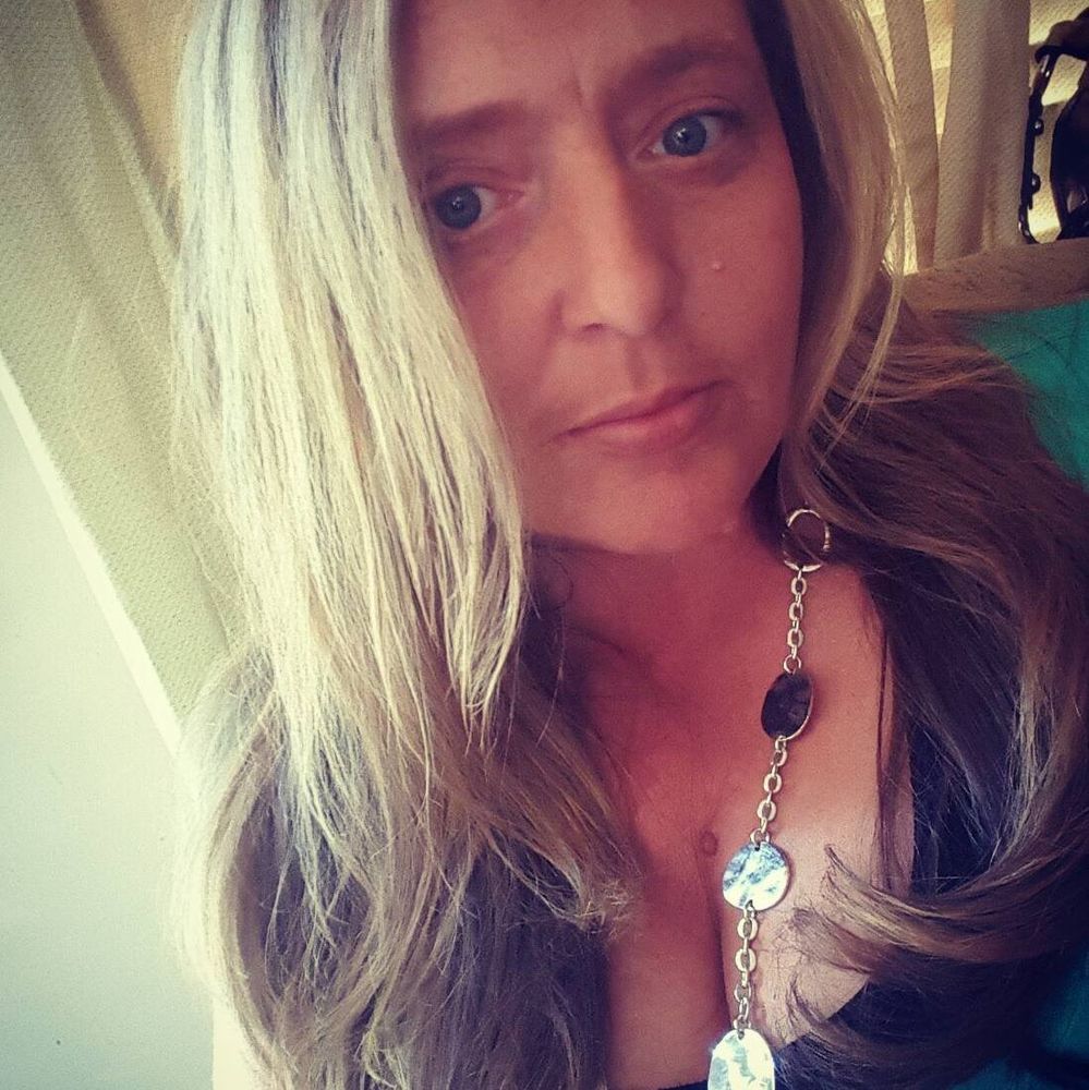 Meet your Posher, Amanda